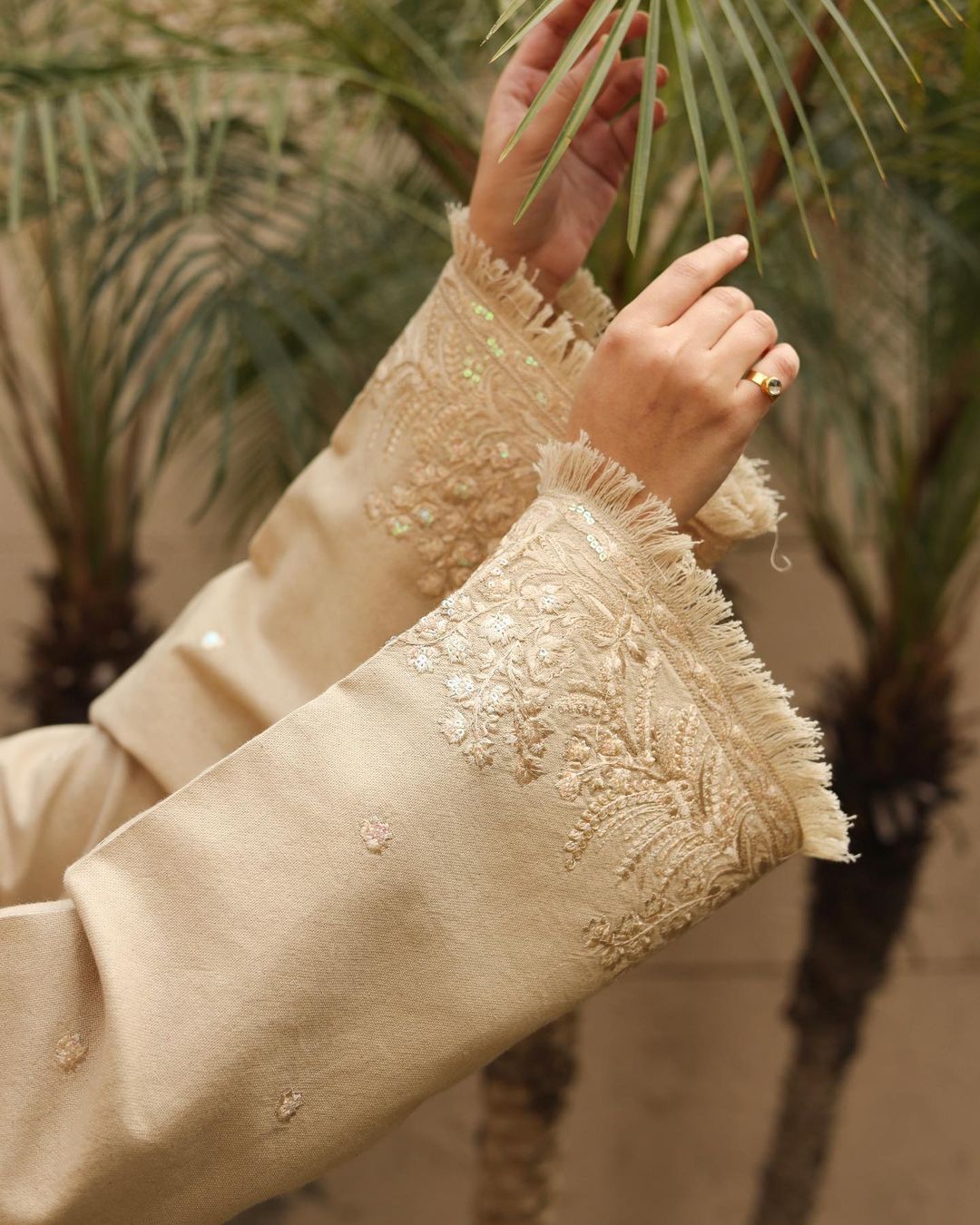 Desert Pearl | 2-Piece Stitched Winter Outfit