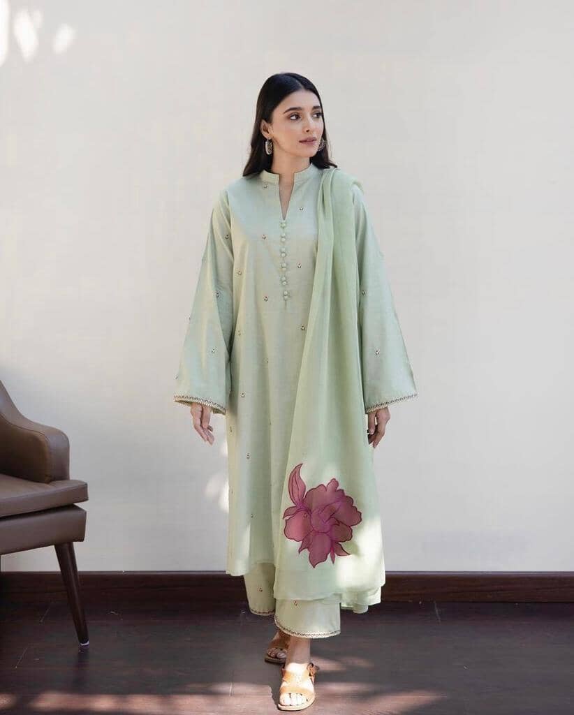 Precious Green | 3 Piece-Stitched Dress Garoor 